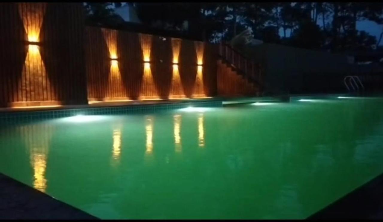 Delano Residency Hotel Kaliyal Bagian luar foto